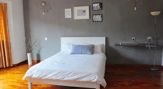 GRAYHAUS 32 -  Spacious 5BR House @ Bandar Utama, near 1 Utama Shopping Centre - Stay Only NO EVENTS, Забронировать Отель Отели Петалинг-Джая 3 звезды, рядом с Мутиара Дамансара, 3*