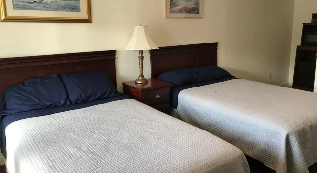 Admirals Ocean Inn, Buchen Sie Hotel  