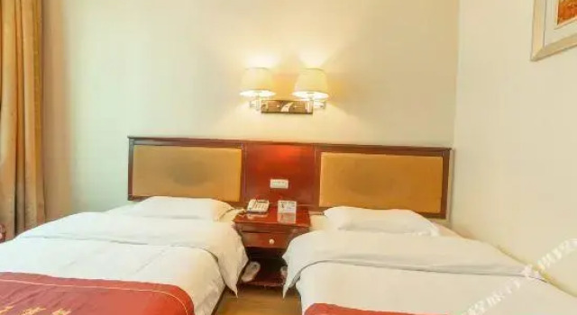 Люкс Deluxe Kai Yuan Hotel