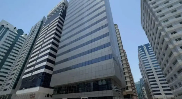 Cozy 1 BHK Furnished Apartment in Palette Tower in Tourist Club Area