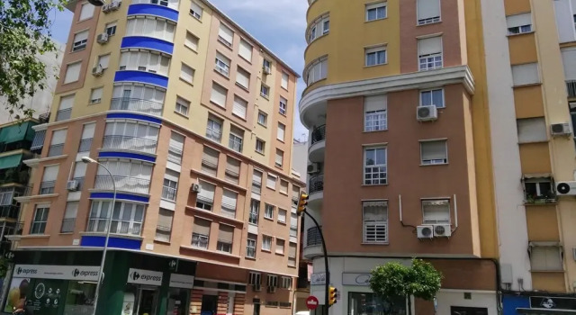Fan Flat Málaga, Забронировать Отель Отели Малаги 3 звезды, рядом с Торговый центр El Corte Ingles, 3*