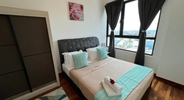 Люкс DGunduls Homestay Family Suite 2R 2B by DGH I-CITY