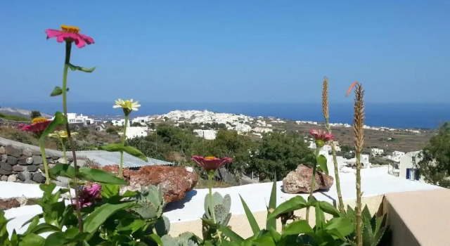 Коттедж Alonistra Oia Houses