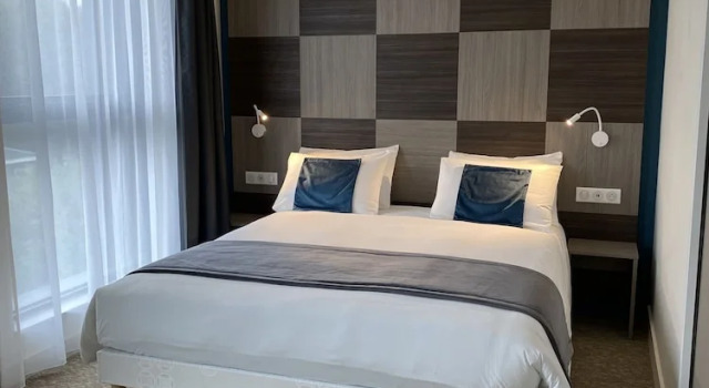 Номер Premium Hôtel - Restaurant Le MITIGANA