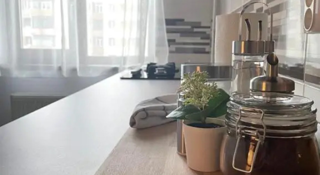 New Studio, Забронировать Отель Отели Арджеш с парковкой, Парковка