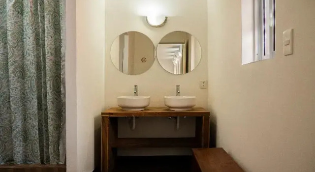 Кровать в общем номере c 1 комнатой Colorbox Beds and Rooms Tulum