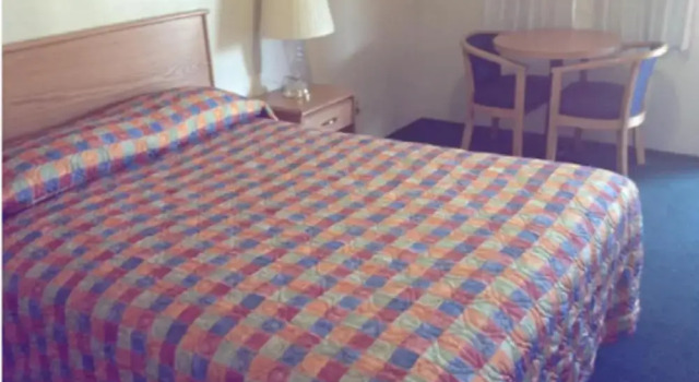 Hacienda Motel, Забронировать Мотель Отели Сан-Хасинто с бассейном, Бассейн