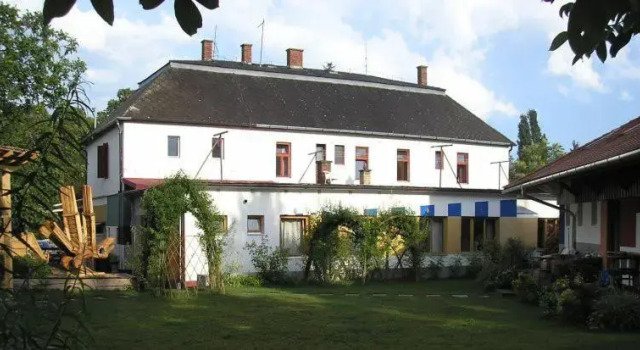 Кровать в общем номере Hullam Hostel