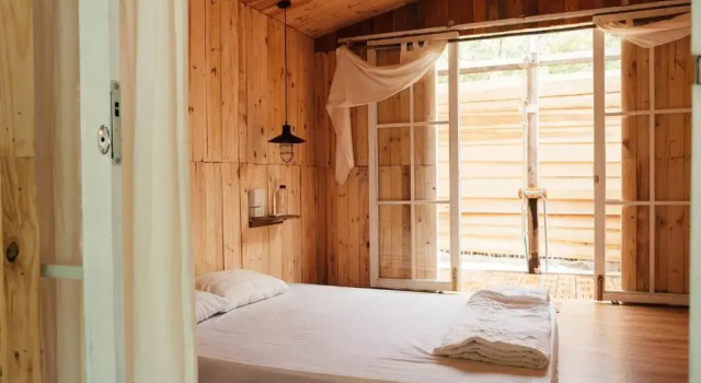 Villa Đảo Hoa Vàng Cam Ranh - Venue Travel, Book Villa Sommerhuse i Khanh Hoa, Hytte