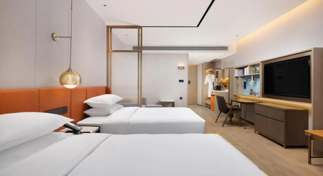 HOME2 SUITES BY HILTON Jingjiang Binjiang New Town, Prenota Hotel Hotel 4 stelle a Taizhou, 4*