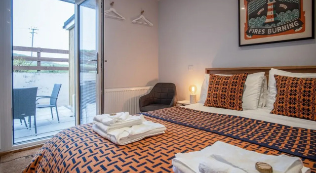 Grove - 1 Bedroom Apartment - Stepaside, Prenota Appartamento Stepaside Galles del Sud