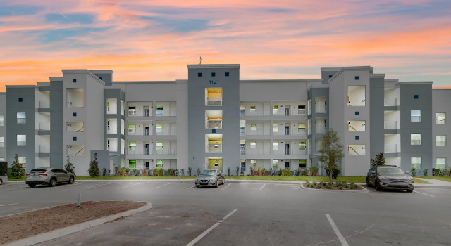 3 Bedrooms / 3 Bathrooms / Storey Lake (3141-208 PC), Kissimmee, US