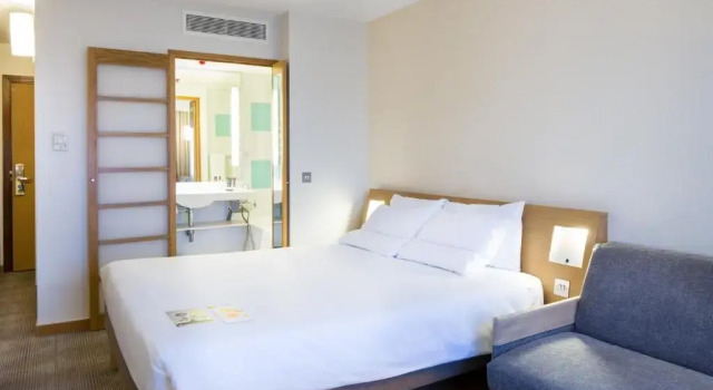 Двухместный номер Superior Novotel London Paddington