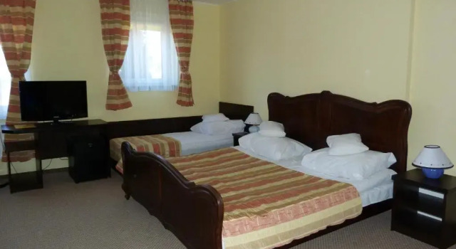 Трёхместный номер Standard Hotel Kopernik