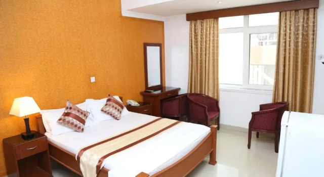 Standard Doppel Zimmer Rainbow Hotel