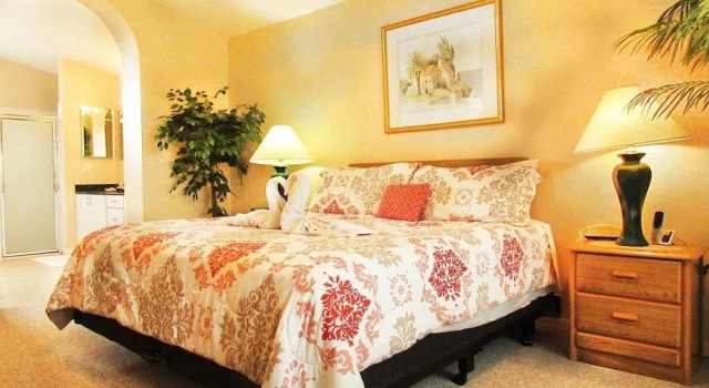Family Fun Vacation Home 4 Bedroom Villa by RedAwning, Book Villa Hoteller i Four Corners med pool, Swimmingpool