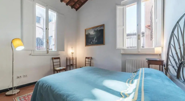 Three bedrooms in world-famous Via Giulia - Wifi, A/C, Washing machine, Prenota Hotel Piazza Navona Roma