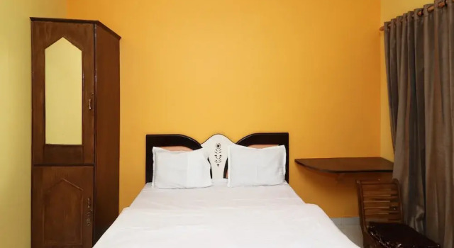 OYO 14131 Home Cozy Studio Mehragaon
