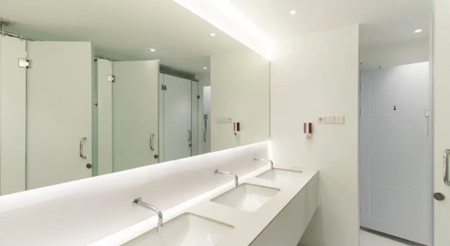 Кровать в общем номере (женский номер) RedDoorz Hostel @ Uno Capsule Medan