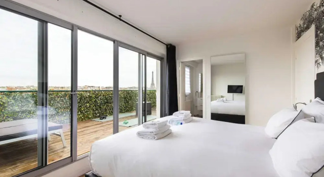 Charming Duplex - 1br/4p - Eiffel Tower View, Забронировать Апартаменты/квартира Отели Парижа с парковкой, рядом с Жавель – Андре Ситроен, Парковка