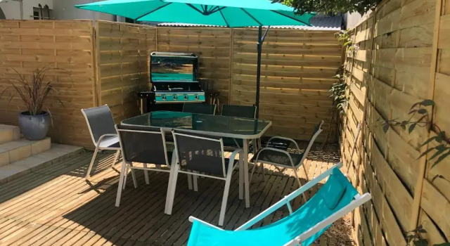 Апартаменты 100m plage Appt 3ch 6pers avec fibre patio barbecue