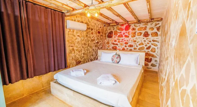 Четырёхместный семейный номер Standard Lisia Sunset Hotel