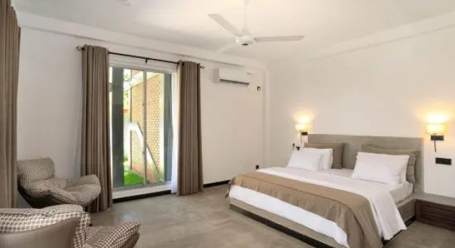 Hasthri Boutique Brown Apartment in Ahangama with pool Near Beach