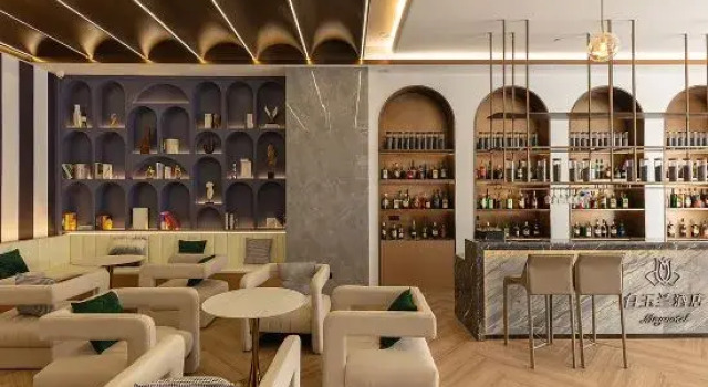 Magnotel Hotel (Wuhu Guoji Huizhanzhongxin), Prenota Hotel Hotel a Anhui con parcheggio, Parcheggio