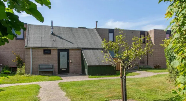 Holiday Home in De Punt With Pool & Garden, Book Vacation Home Haamstede Zeeland