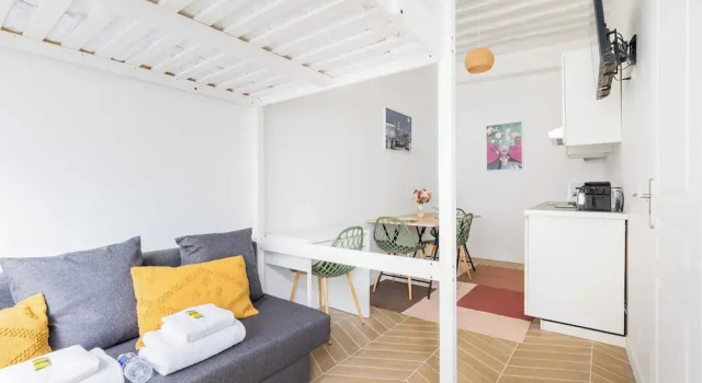 Welcoming Studio - 3P - Strasbourg-saint-denis, Забронировать Апарт-отель Париж Иль-де-Франс, рядом с Станция метро Rambuteau