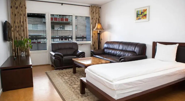 Апартаменты c 1 комнатой с балконом Hotell Sundbyberg