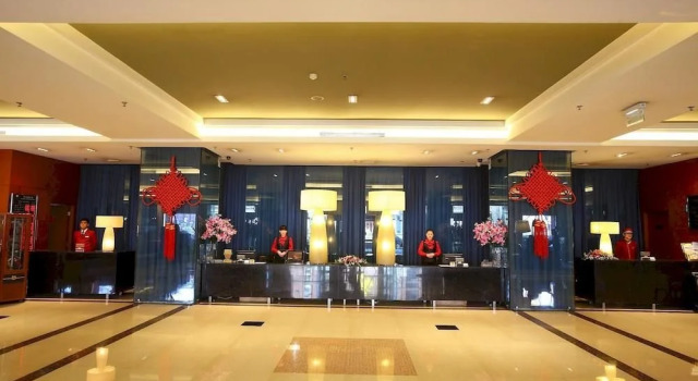 Golden Harbor Hotel