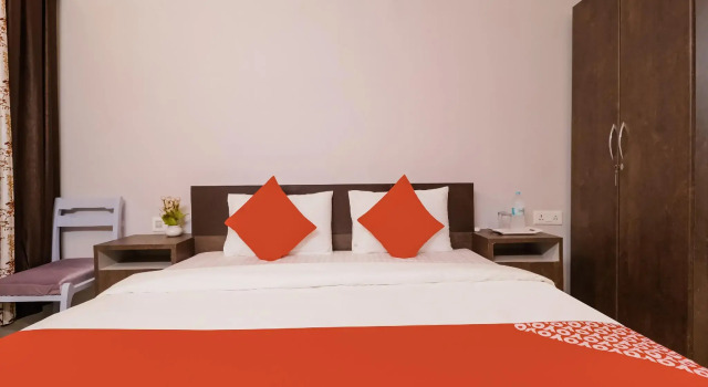 OYO 60592 Budget Hotel By The Mountains, Rezervovat Hotel Haldwāni Uttarakhand