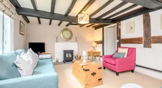 Fern Hall Cottage, Varaa Lomakoti Mökit kohteessa Merseyside, Mökki
