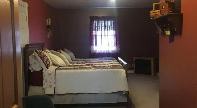 Heritage Homestead Inn, Prenota Bed & breakfast Montgomery Indiana