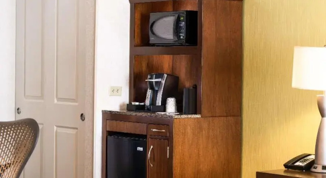 Номер Deluxe Hilton Garden Inn Portland Airport