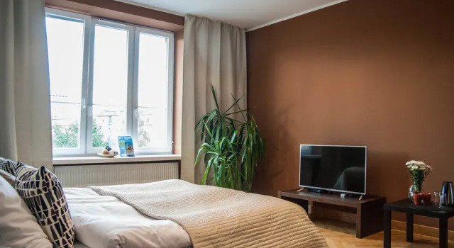 Okay Hostel And House, Boek Hostel Hotels in Klein-Polen met parkeren, Parkeren