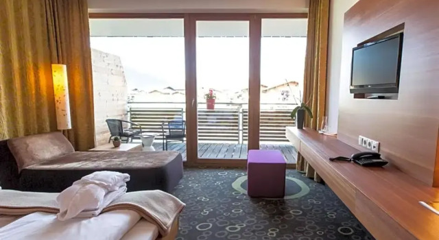 Номер Standard с балконом и с видом на горы ACTIVE by Leitner’s - Nature & Lifestyle Hotel