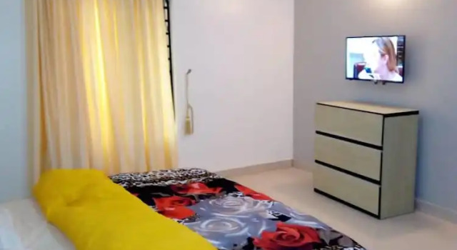 Апартаменты Standard Reeve Court Apartment