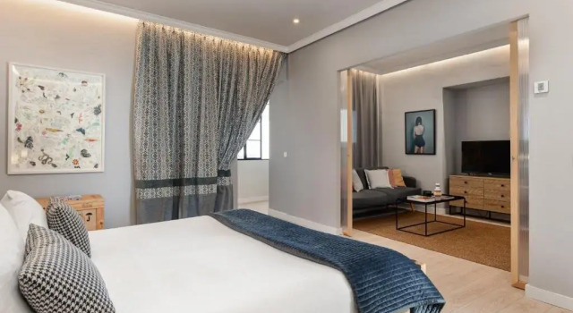 Полулюкс Deluxe Art Suites by Casa de Indias