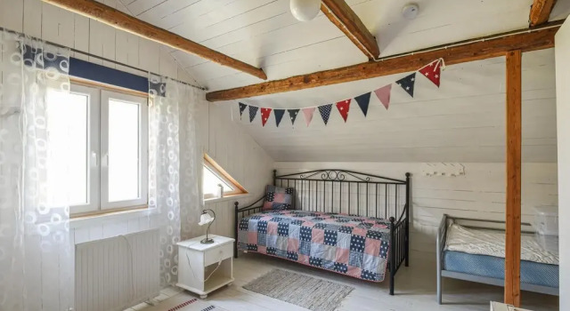 Beautiful Home In Undenäs, Book Hotel  
