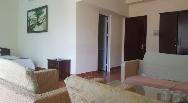Четырёхместный семейный номер Standard Vacsava Hotel