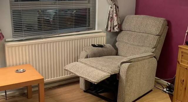 1 Quayside Court - 3 bedroomed ground floor apartment with sea views, Varaa Huoneisto Asunnot kohteessa Merseyside, Huoneisto