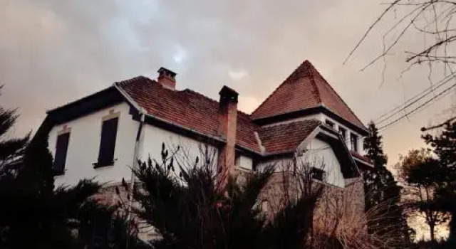 Villa Castelul Maria, Rezervovat Vila Hotely v Hunedoara s parkováním, Parkování