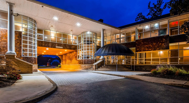 Best Western Plus The Inn & Suites At The Falls, Boek Hotel Poughkeepsie Hudson Valley
