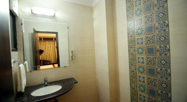 Номер Superior Rousha Inn