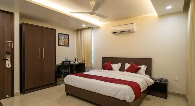 Номер Deluxe Sheerha Royal Residency