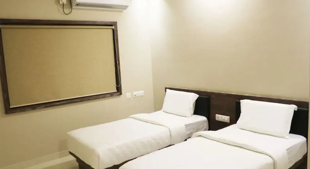 Paradise Exotica, Rezervovat Hotel Hotely v Bangalore s parkováním, Parkování