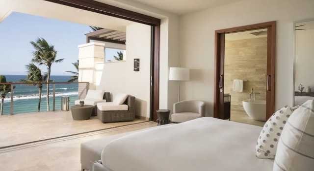 Номер Standard Пентхаус с 2 комнатами с балконом и oceanfront Residences at Dorado Beach, a Ritz-Carlton Reserve