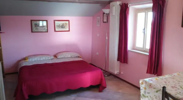 La Casa di Giovanna, Book Hotel Hoteller i Colbordolo med parkering, Parkering